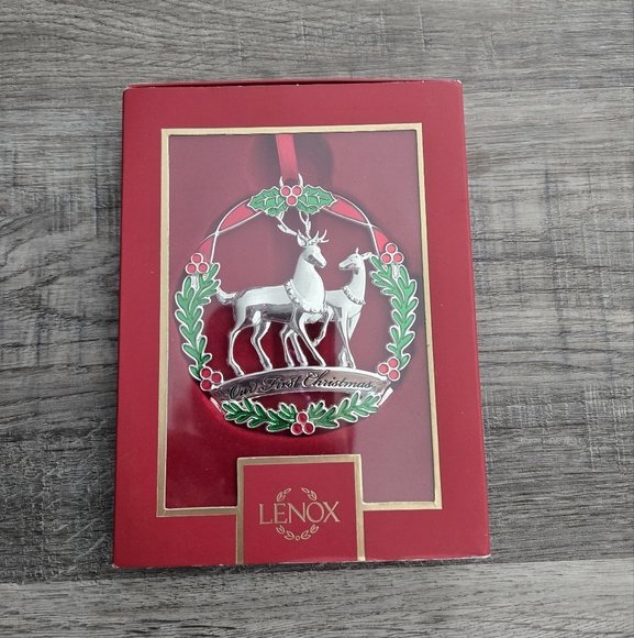 Lenox Our 1st Christmas Deer Ornament 3.5 inches, NWT - Picture 1 of 5